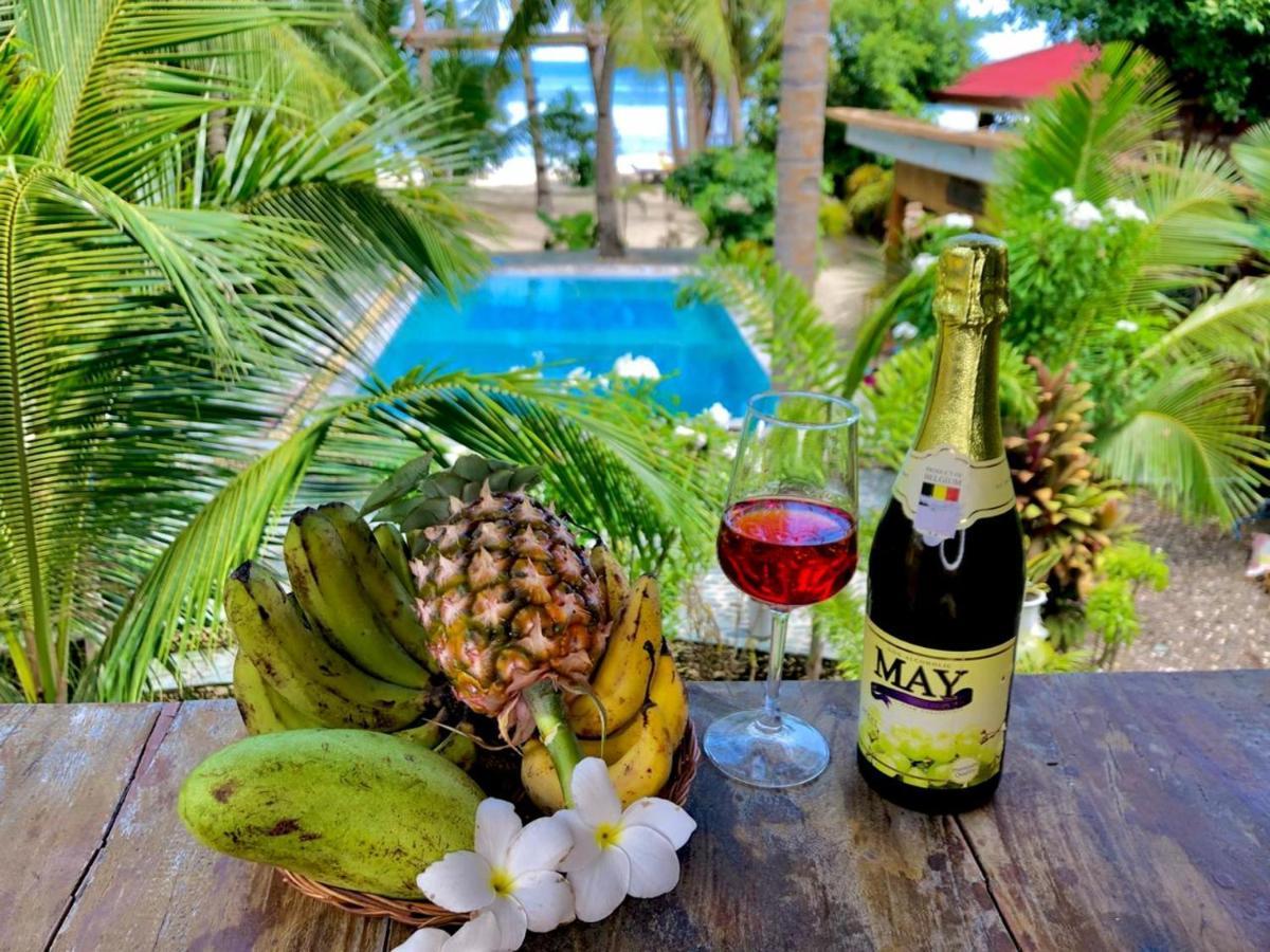 Apo Diver Beach Resort San Juan  Exterior foto