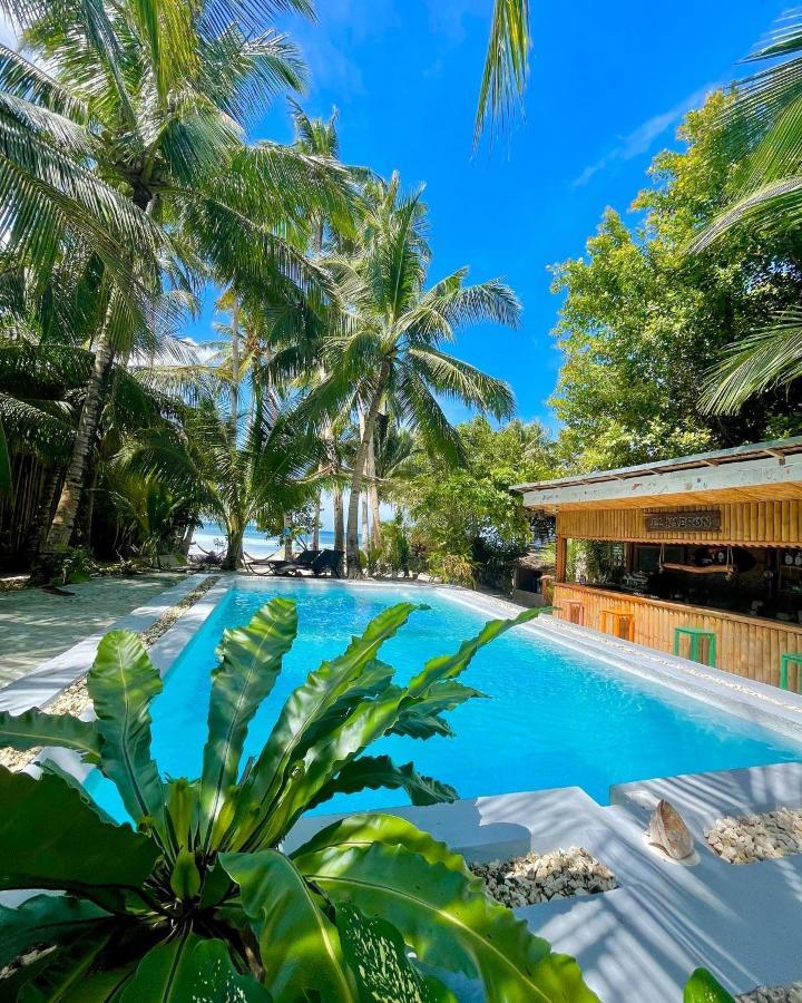 Apo Diver Beach Resort San Juan  Exterior foto